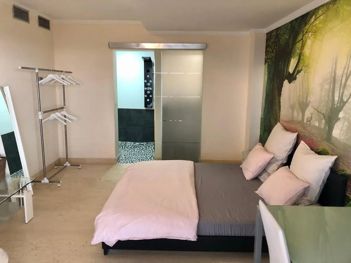 Rooms In Seafront Villa Málaga Privat bolig