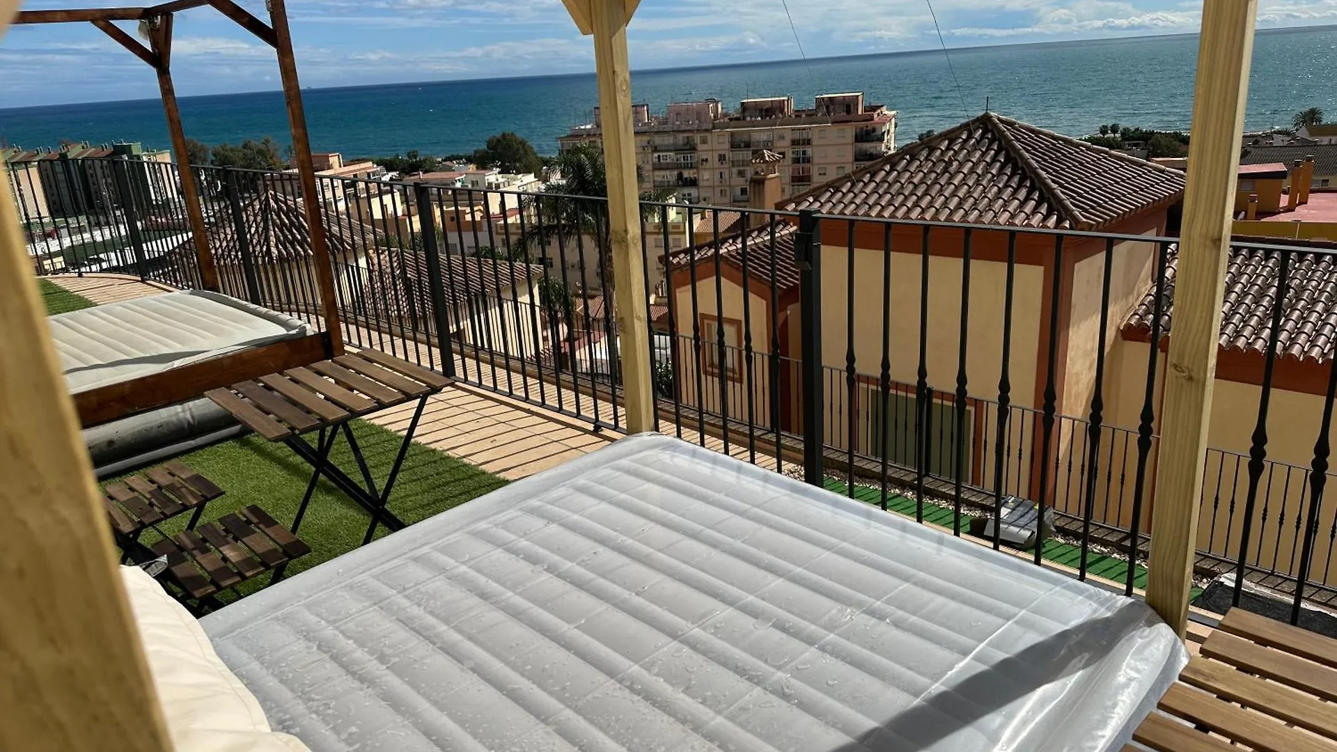 Rooms In Seafront Villa Malaga 0*,  Spain