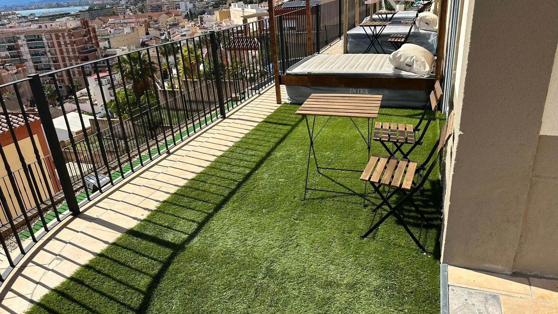 Rooms In Seafront Villa Málaga Rum i privatbostad