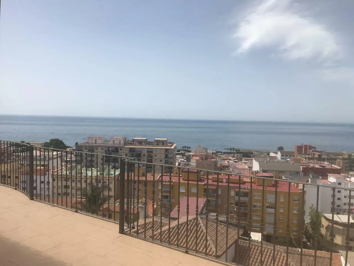 Rum i privatbostad Rooms In Seafront Villa Málaga Spanien