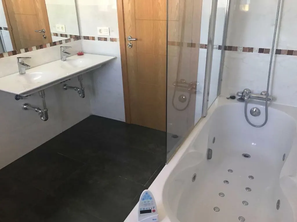 Rooms In Seafront Villa Málaga Rum i privatbostad